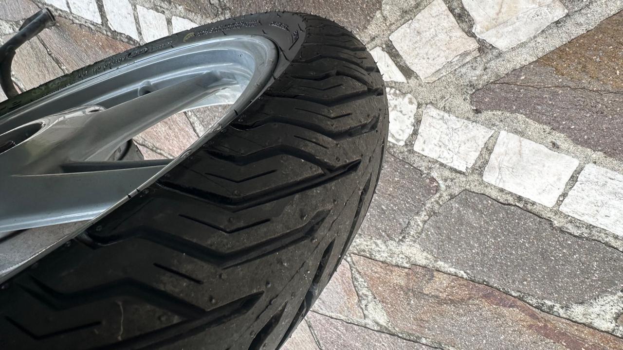Kymco People 50 2 tempi