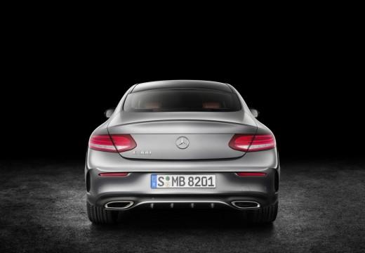 Mercedes-Benz Classe C-C205 2018 Coupe - C Coupe 220 d Premium Plus auto