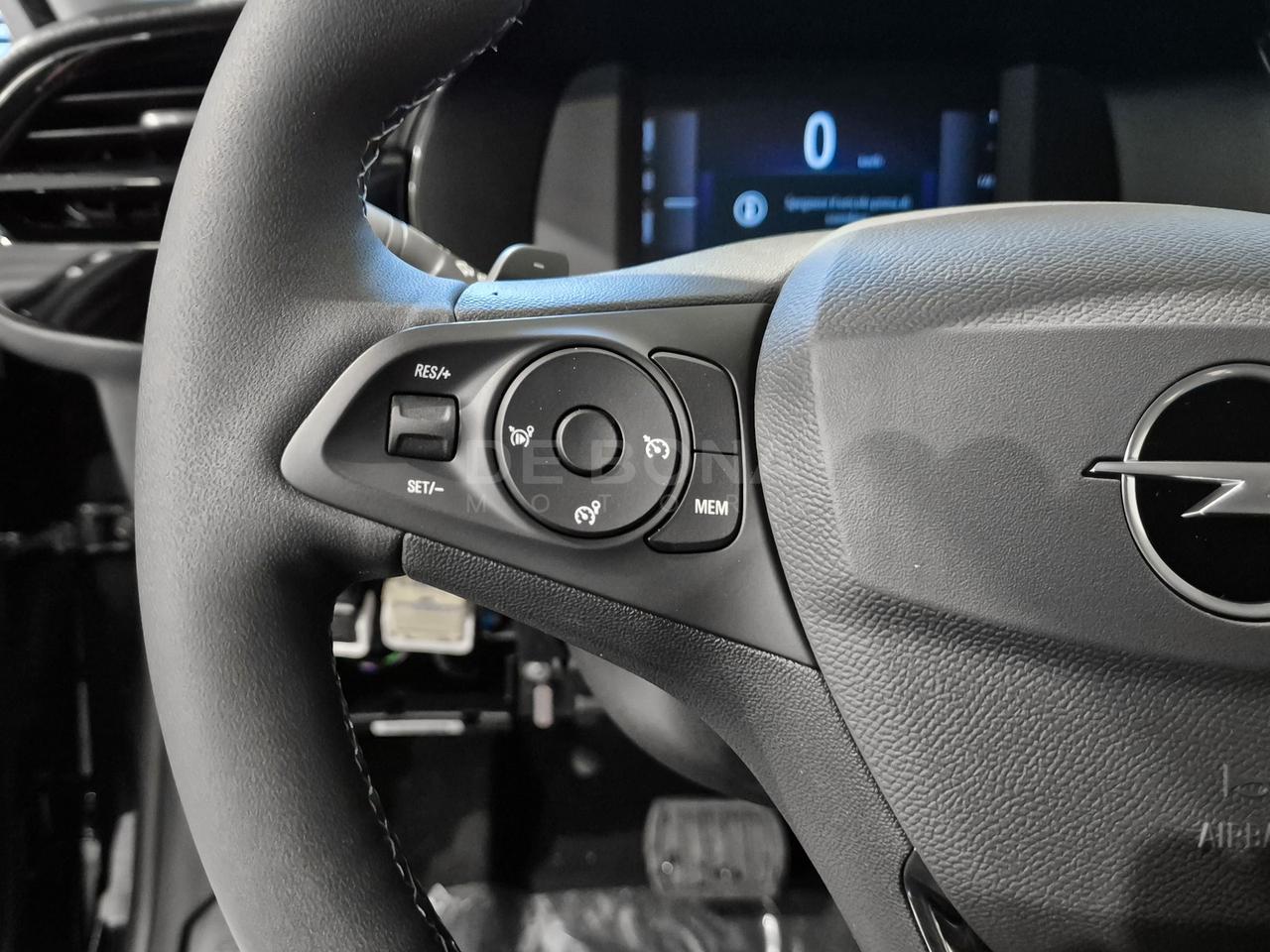 Opel Corsa 1.2 hybrid nuova yes 110cv dct6