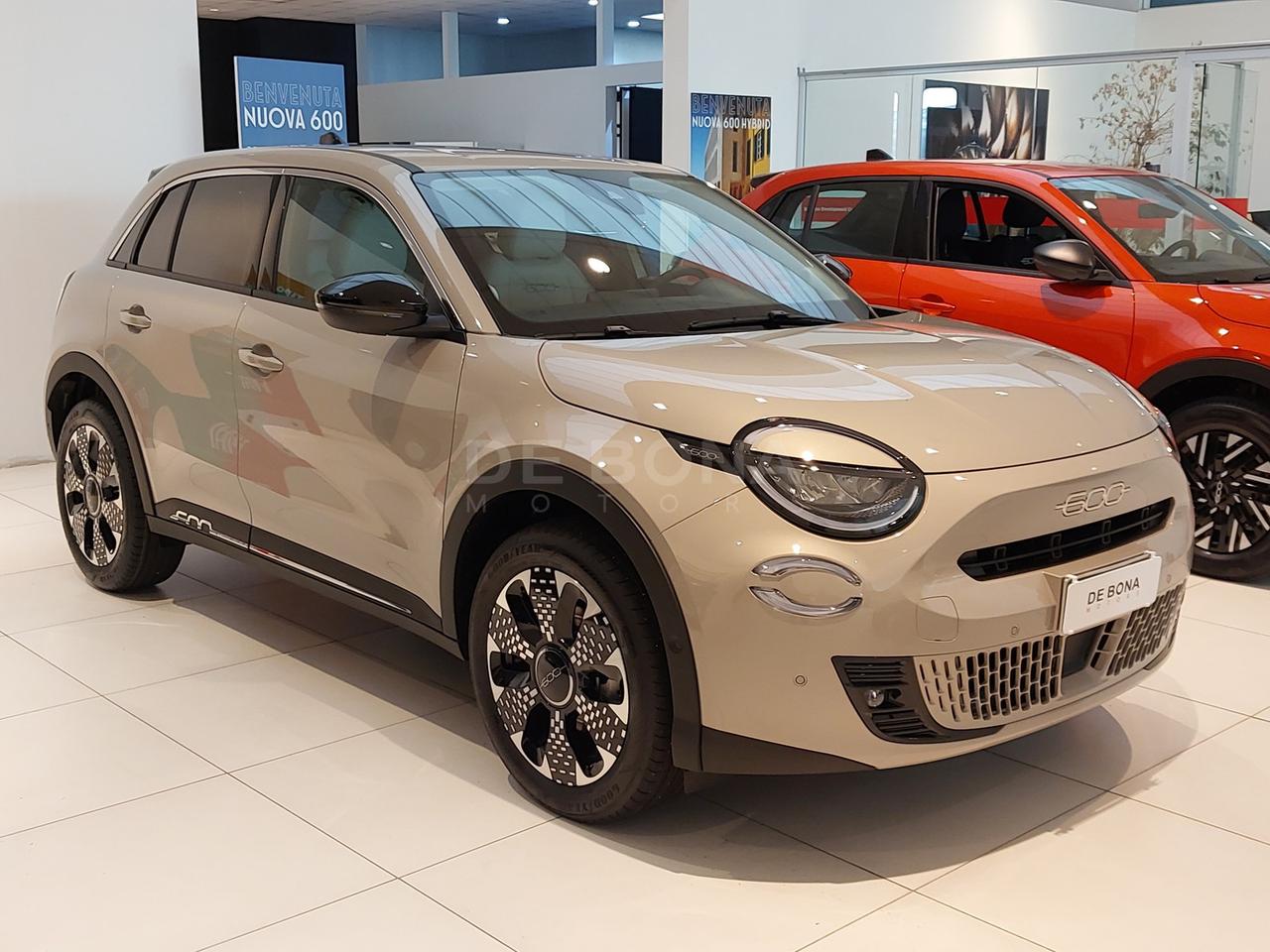 Fiat 600 1.2 hybrid la prima ii 110cv auto