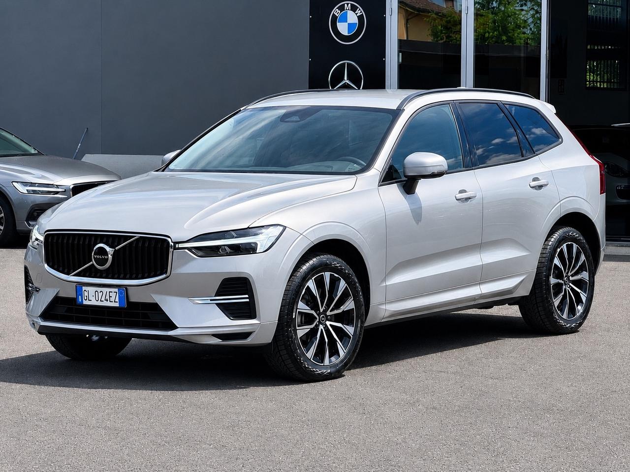 XC60 B4 (d) automatico Essential TAGLIANDI VOLVO