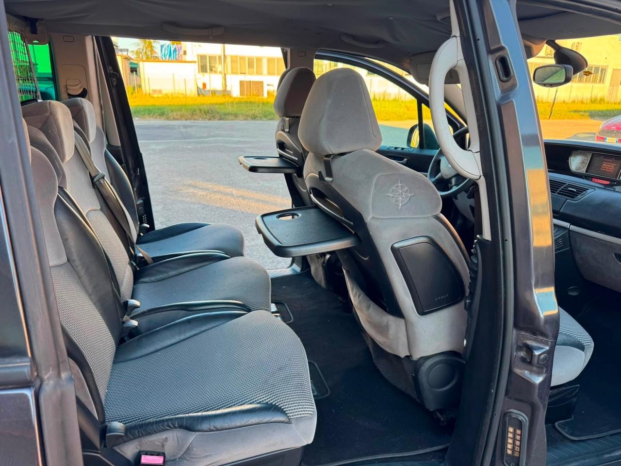 Peugeot 807 2.0 HDi 136CV 7 Posti 2011