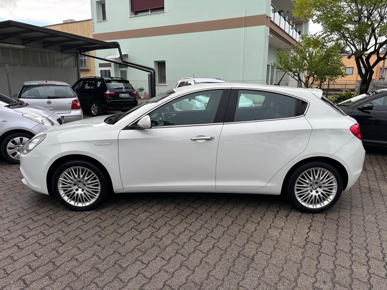 Alfa Romeo Giulietta 2.0 JTDm-2 170 CV Exclusive