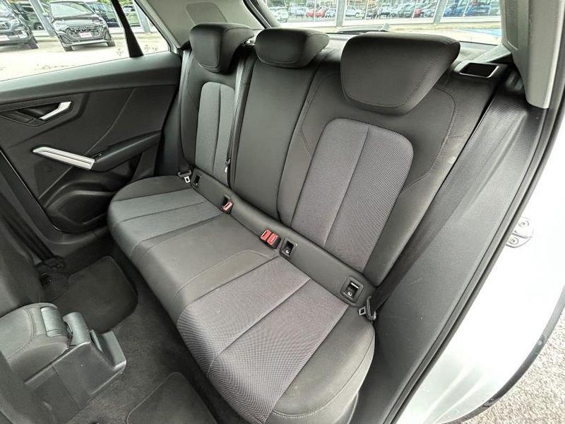 Audi Q2 35 TFSI S-Tronic Business Advanced NAVI+FULL LED+CAMERA