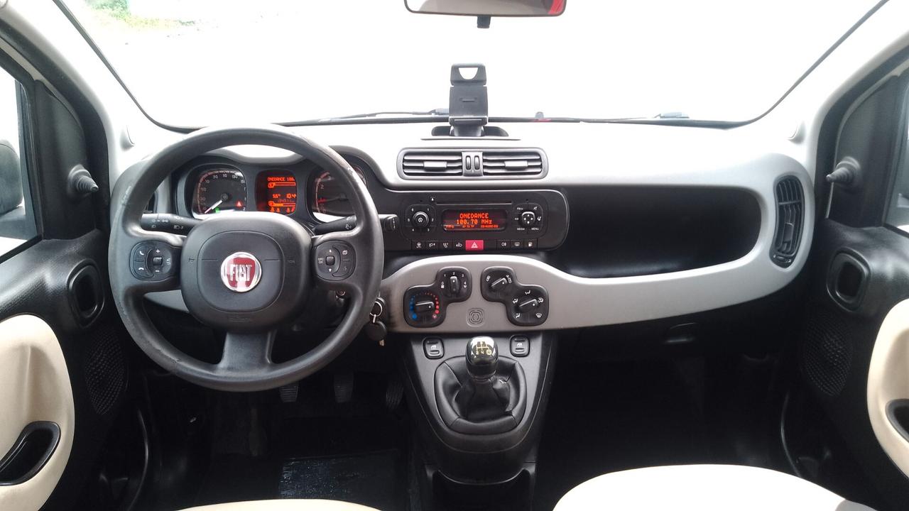 Fiat Panda 0.9 TwinAir Turbo Natural Power Lounge 14