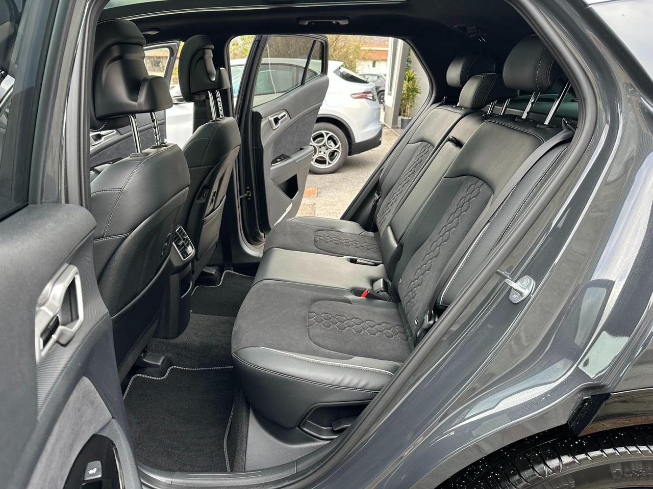 Kia Sportage 1.6 crdi mhev GT-line Sunroof Pack dct