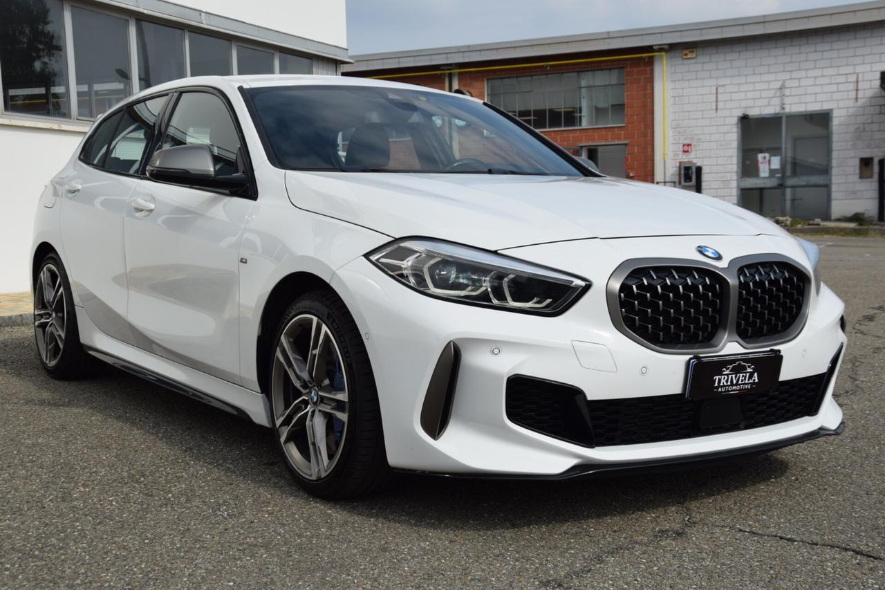 BMW Serie 1 (F40) M 135i xDrive