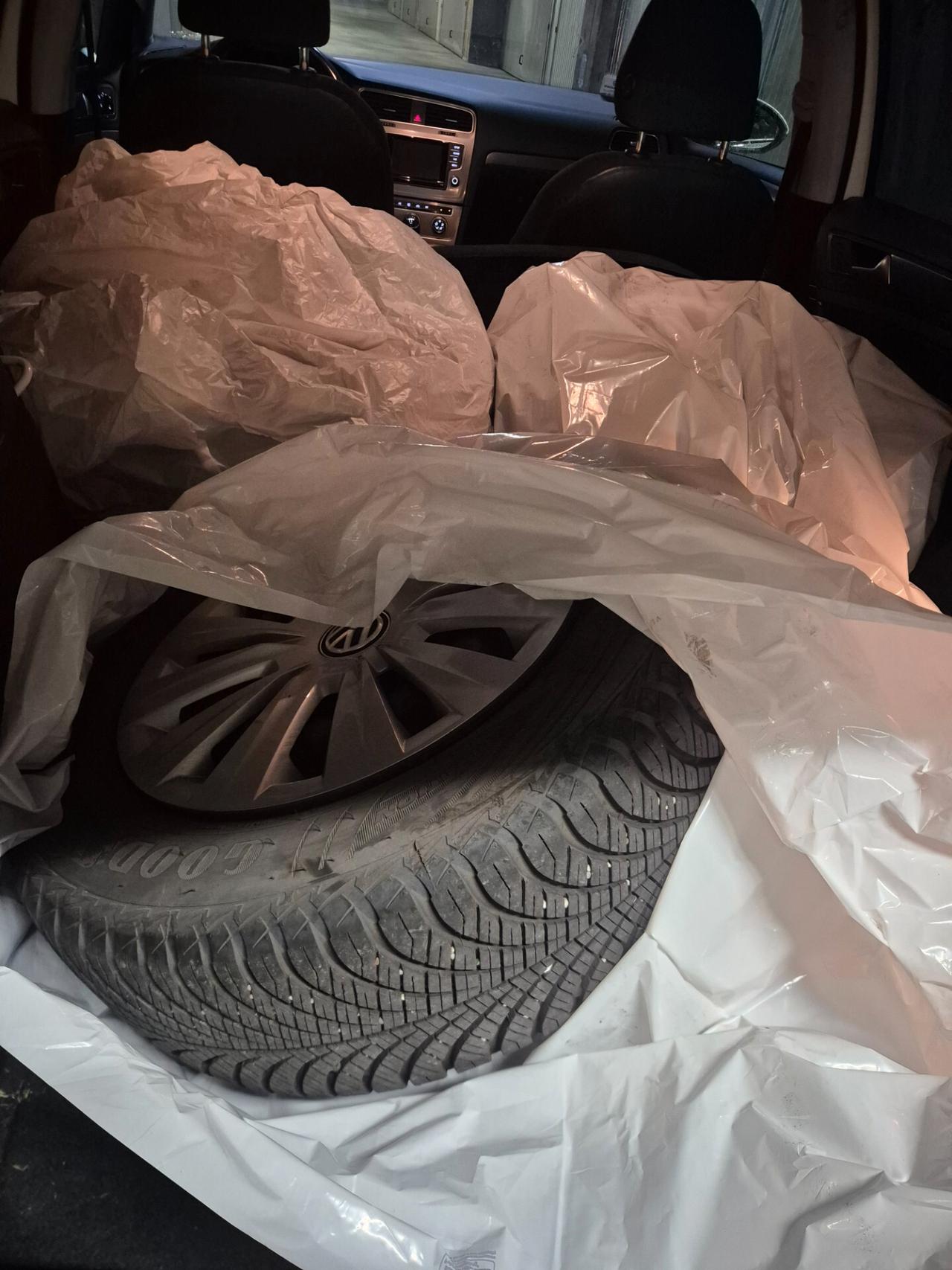 VW GOLF COMFORTLINE E 5B NEO PATENTATI
