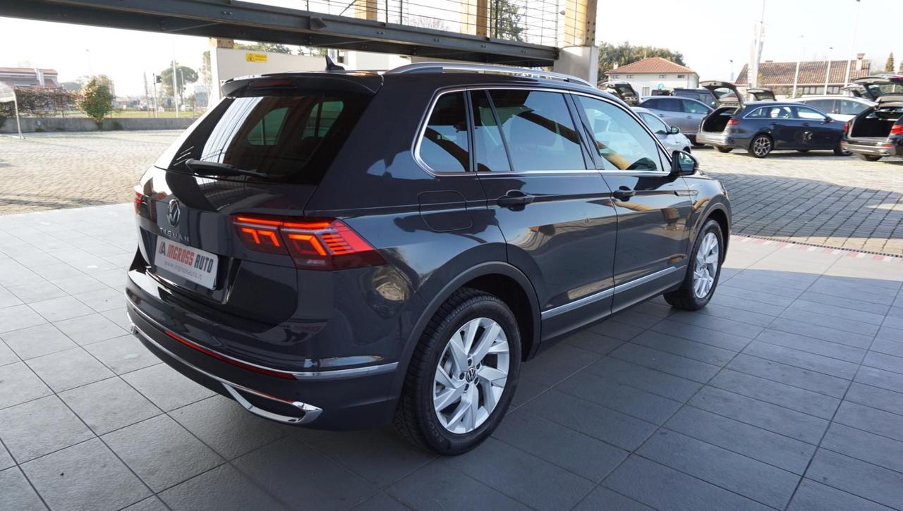 Volkswagen Tiguan 2.0 TDI 150 CV SCR DSG Elegance