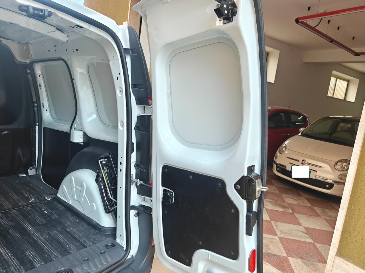 Renault Kangoo Blue dCi Express