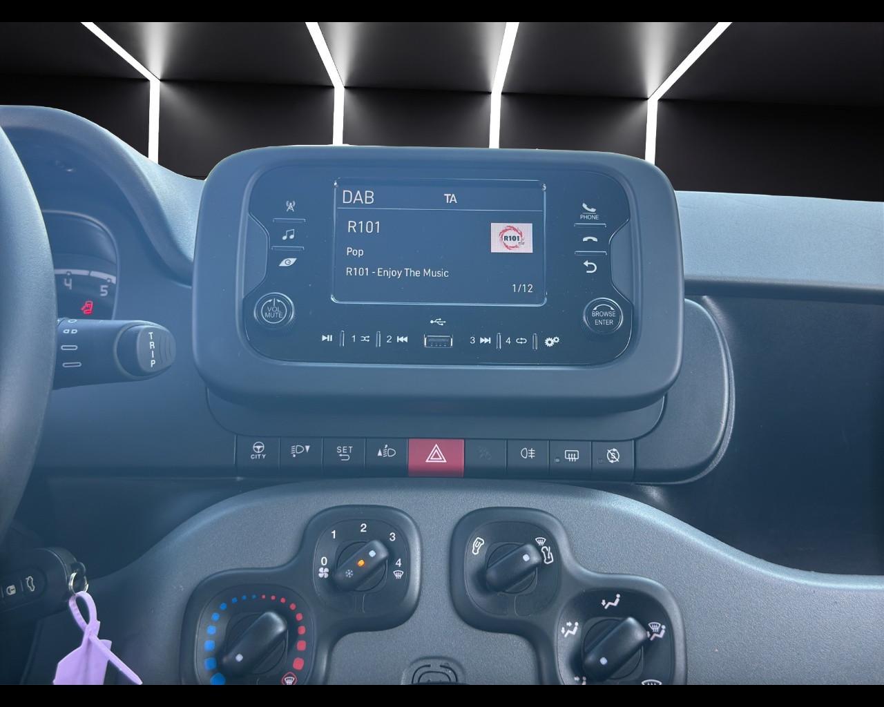 FIAT Panda 3ª serie - Panda 1.0 FireFly S&S Hybrid Garmin
