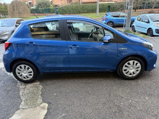 TOYOTA Yaris 1.5 Hybrid 5 porte Cool AUTOMATICA NEOPATENTATO