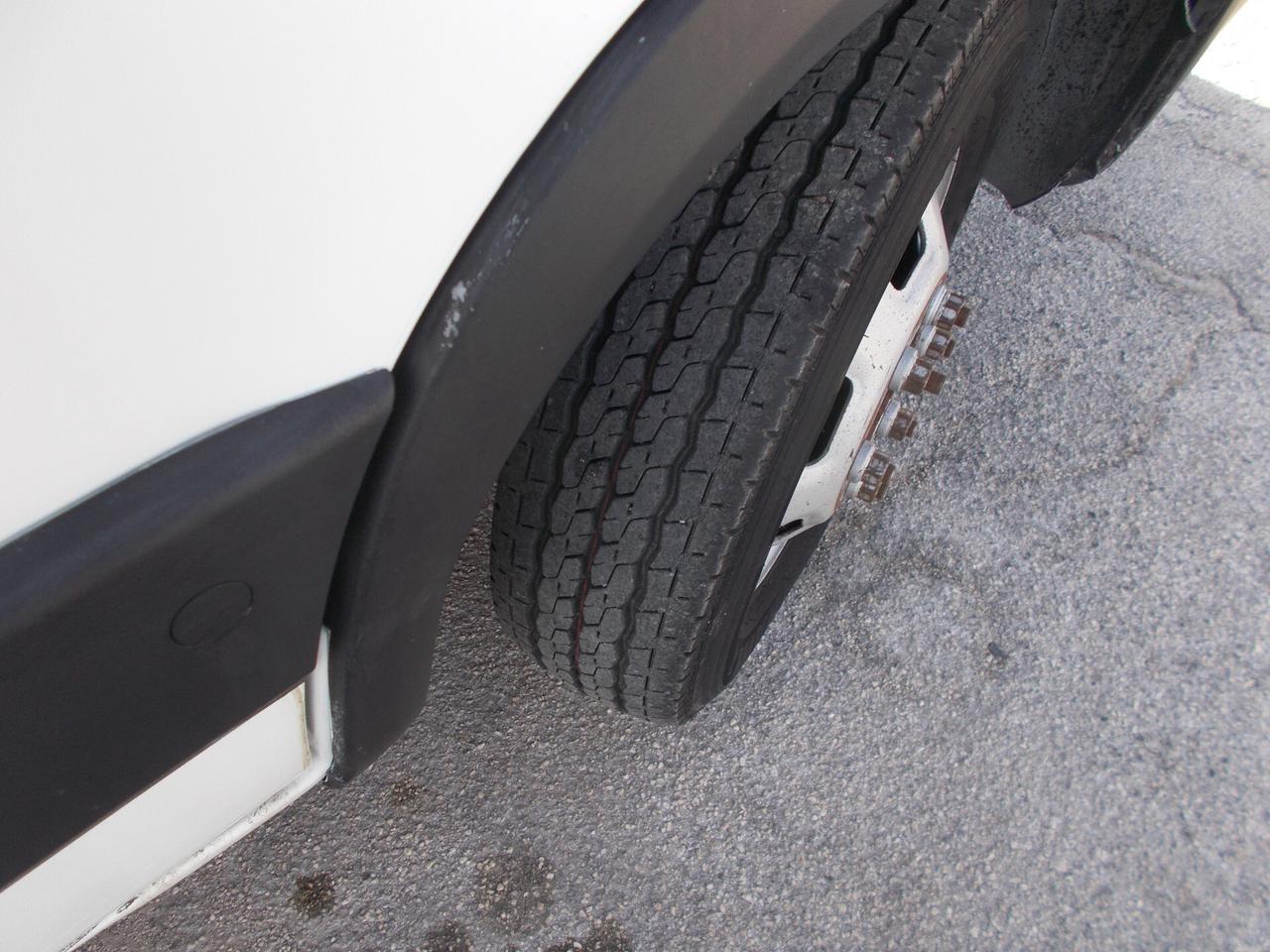 Iveco daily 35c11 doppia piu cassone