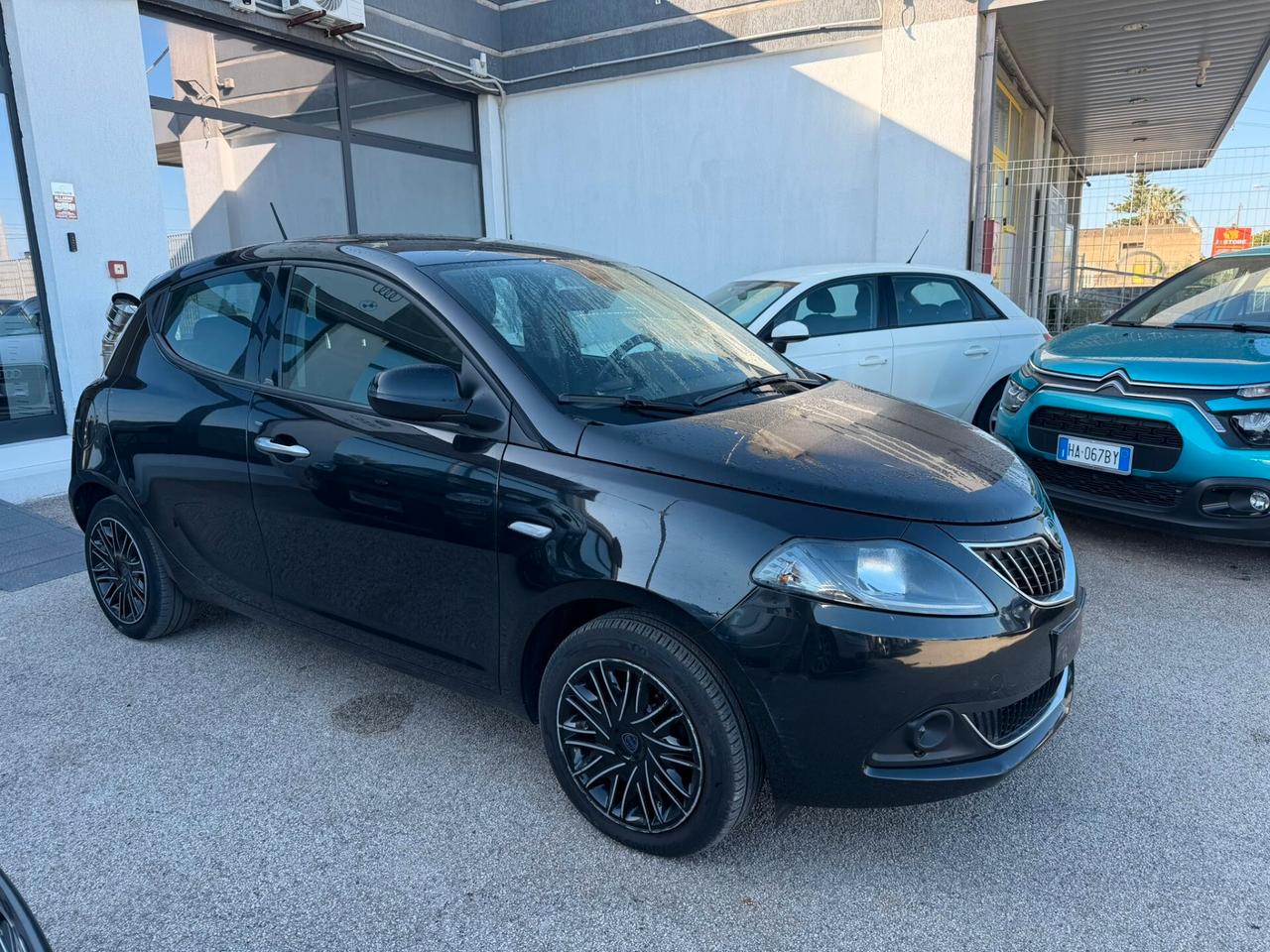 Lancia Ypsilon 1.0 FireFly 5 porte S&S Hybrid Gold