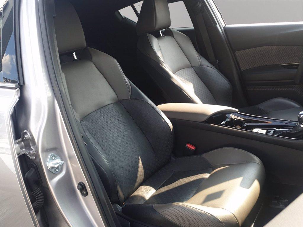 TOYOTA C-hr 1.8h lounge e-cvt del 2021