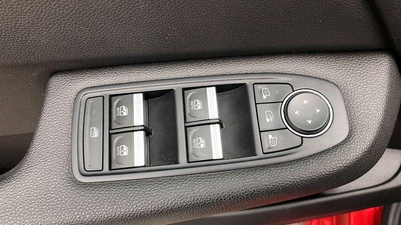 Renault Clio 5 Porte 1.6 E-TECH Hybrid 140cv Zen Auto