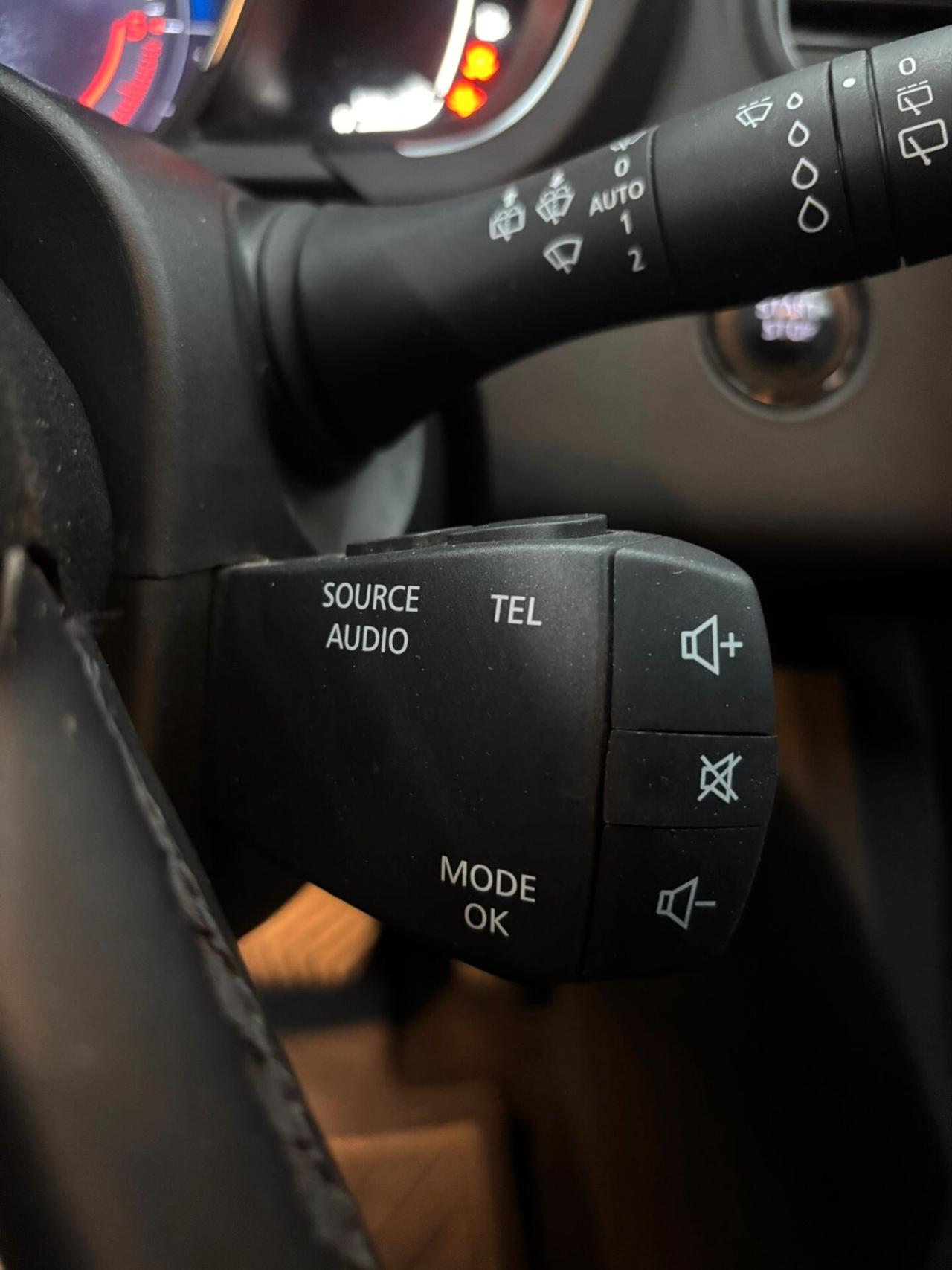 Renault Scénic Blue 1.7 dCi 120 CV EDC Sport Edition2