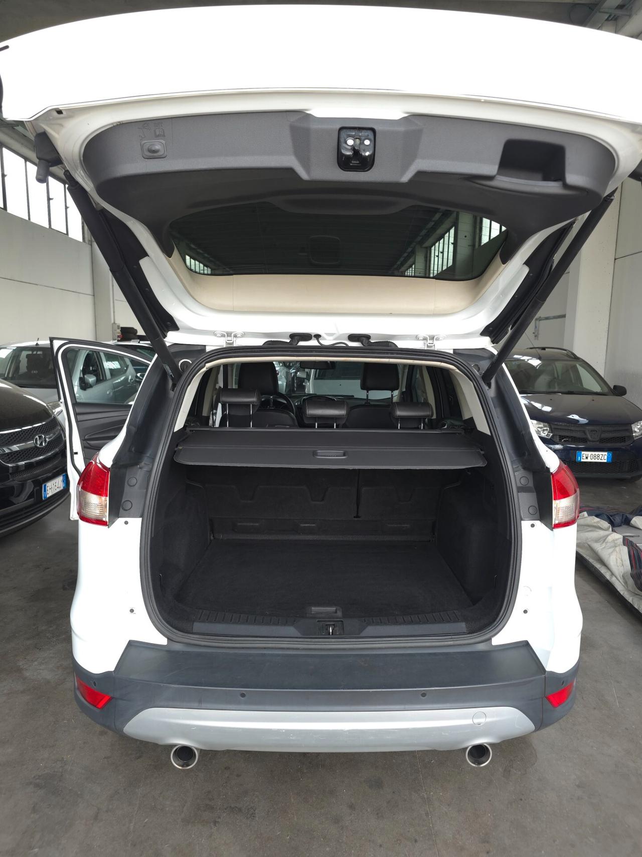 Ford Kuga 2.0 TDCI 163 CV 4WD Powershift Titanium X