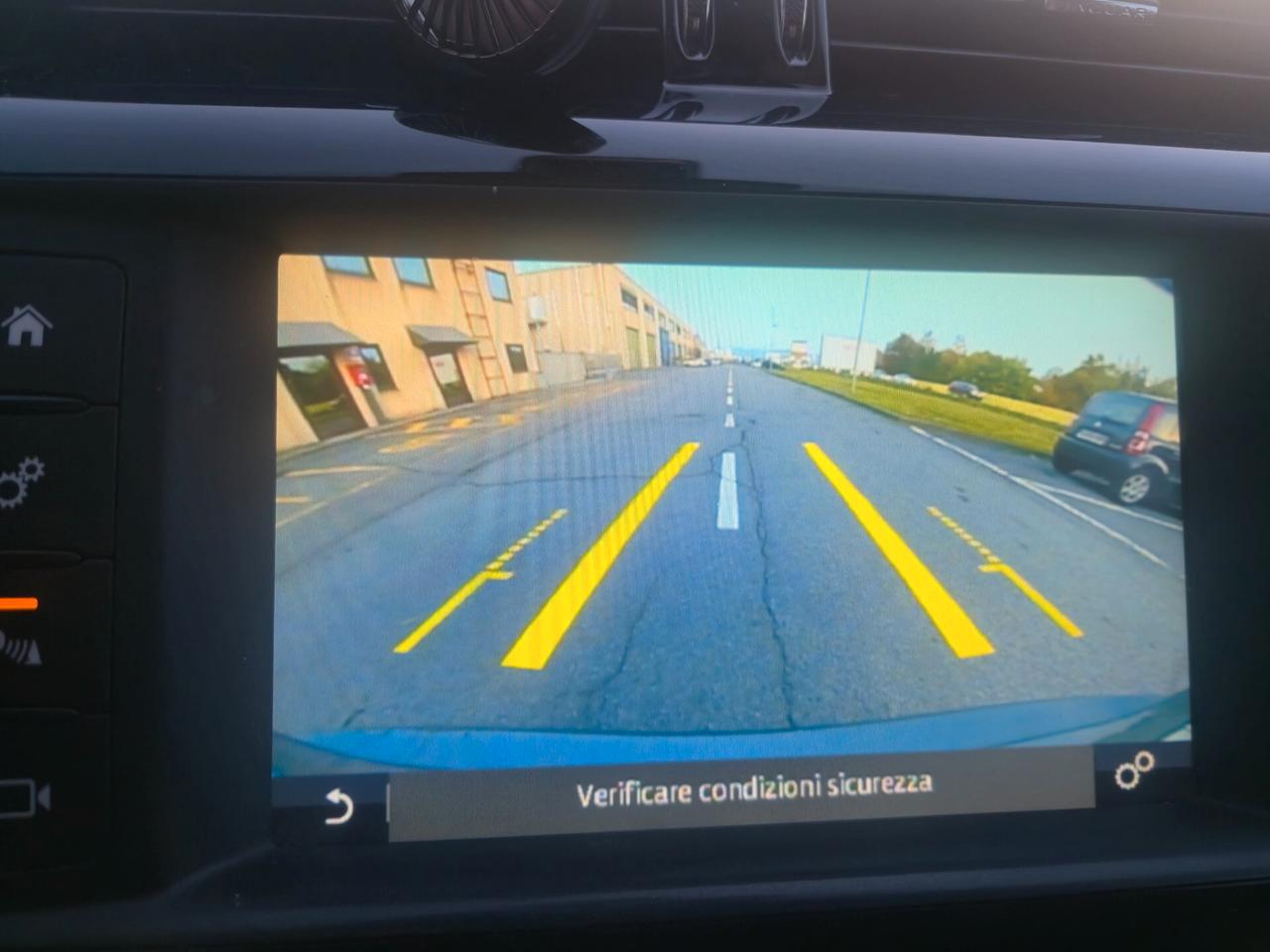 Jaguar XE 2.0 D Turbo 180CV Portfolio