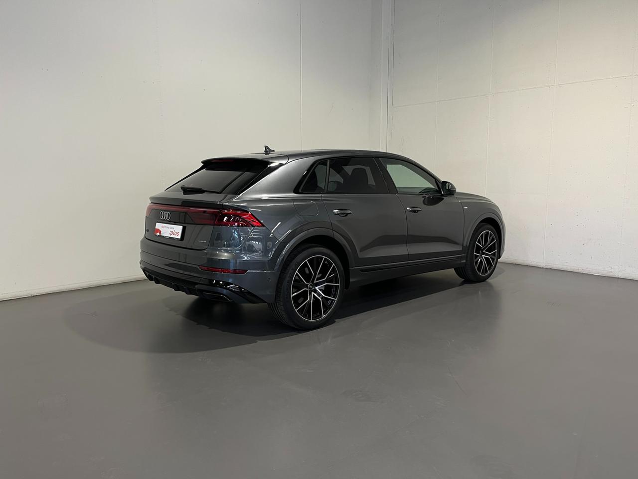 AUDI Q8 50 TDI TIPTRONIC QUATTRO S-LINE EDITION
