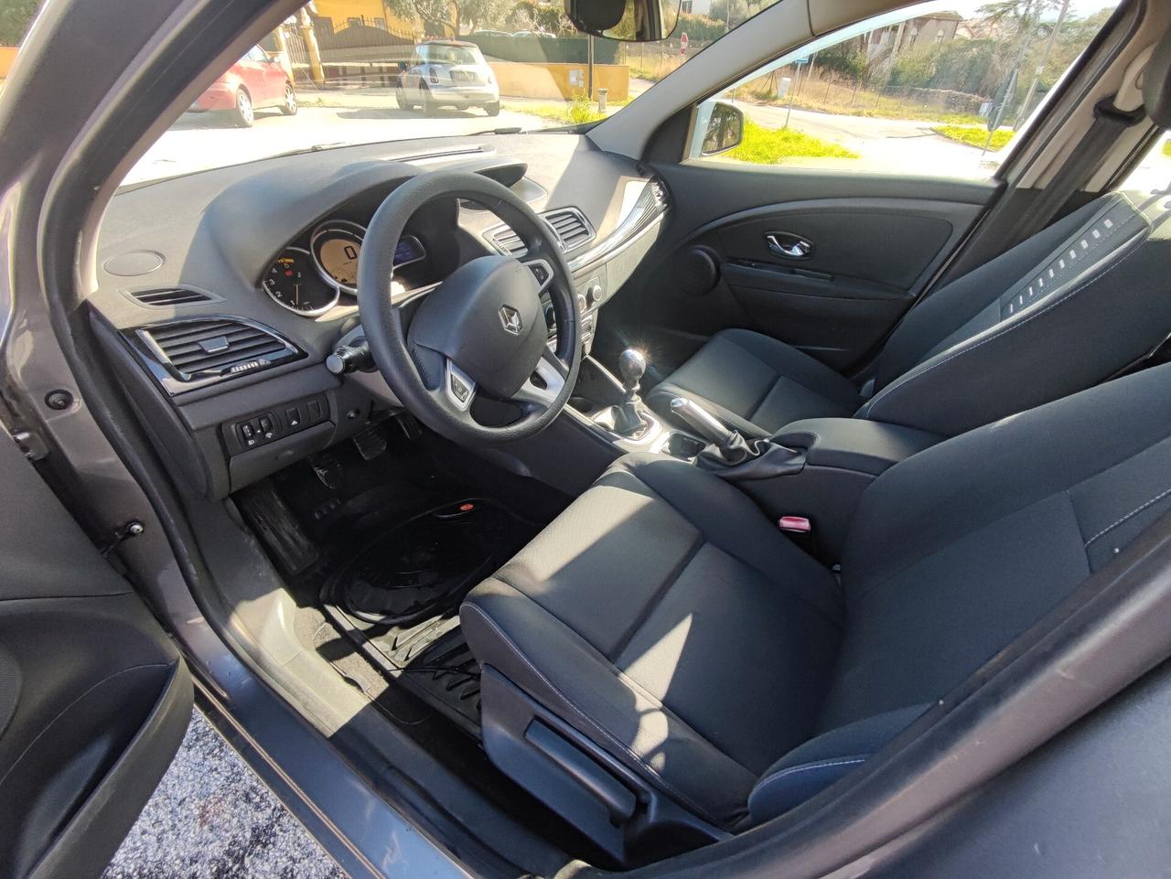 Renault Megane Mégane 1.5 dCi 110CV SporTour Attractive