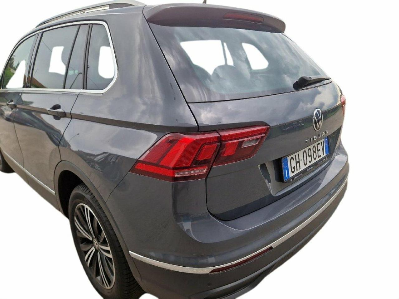 Volkswagen Tiguan 1.4 tsi eh life dsg