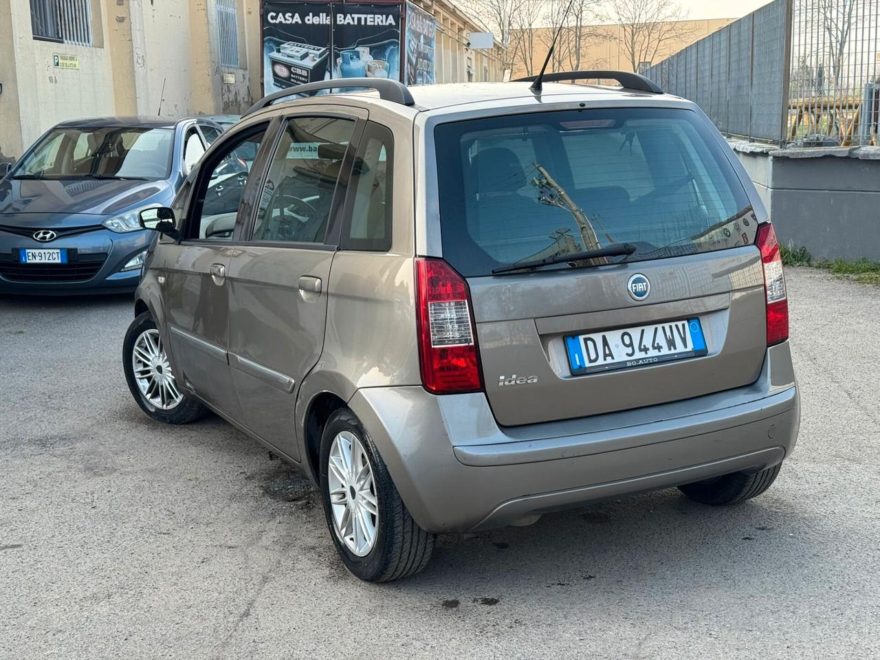 Fiat Idea 1.4 16V Black Motion