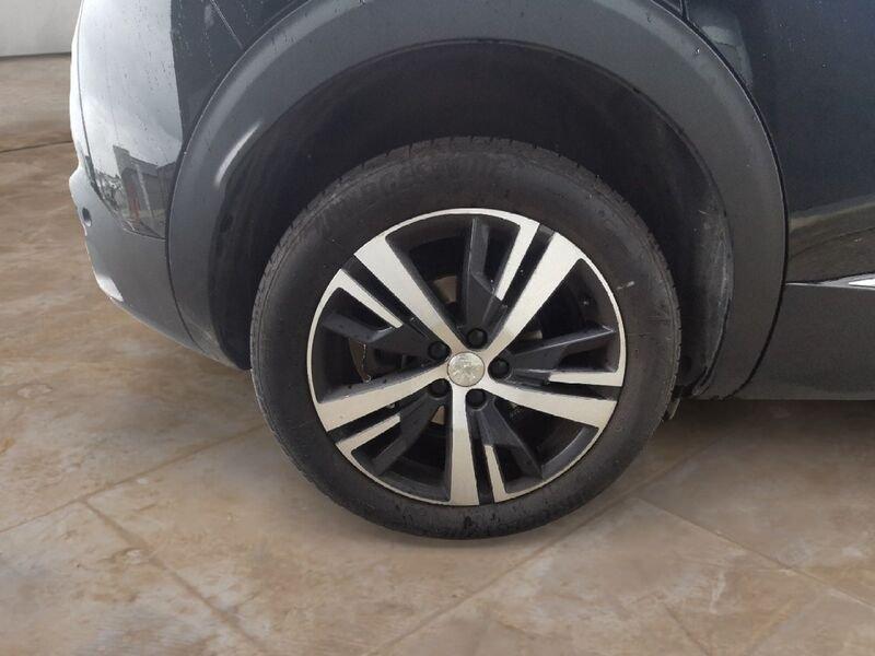 Peugeot 3008 BlueHDI 130 EAT8 S&S Allure