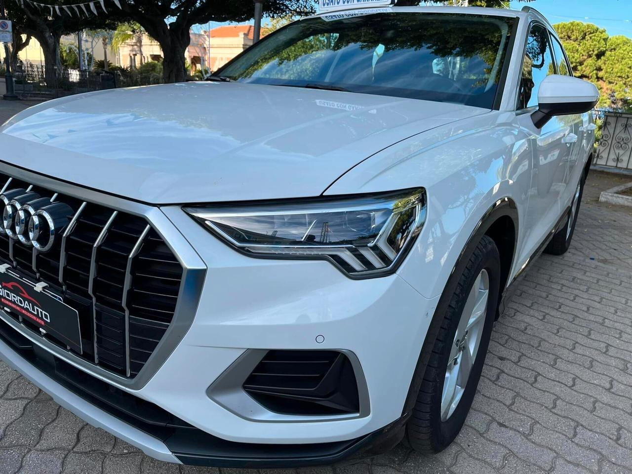 Audi Q3 35 TDI S tronic Business Advanced