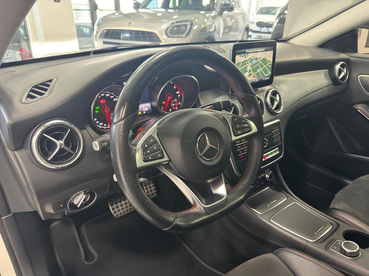 Mercedes-benz CLA 200 CLA 200 d 4Matic Automatic Premium