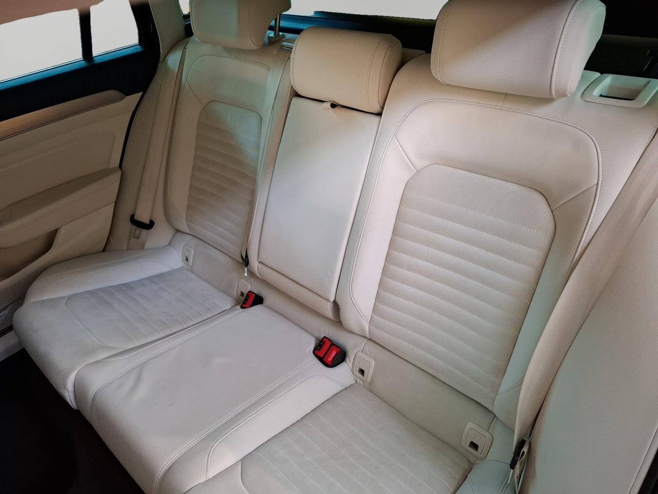 Volkswagen Passat Variant 2.0 TDI Highline BlueMotion Technology full optional