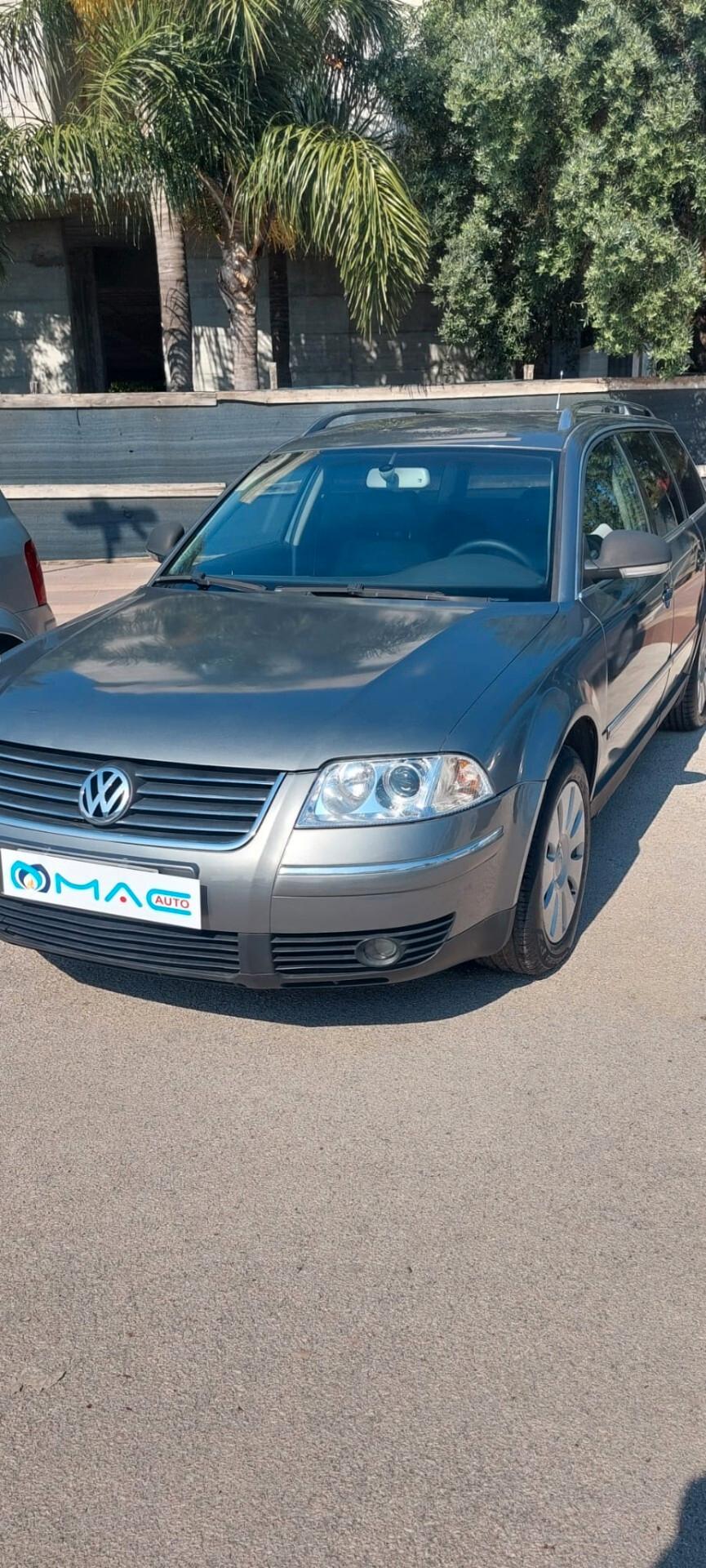 Volkswagen Passat 1.9 TDI/130 CV cat Var. C.line