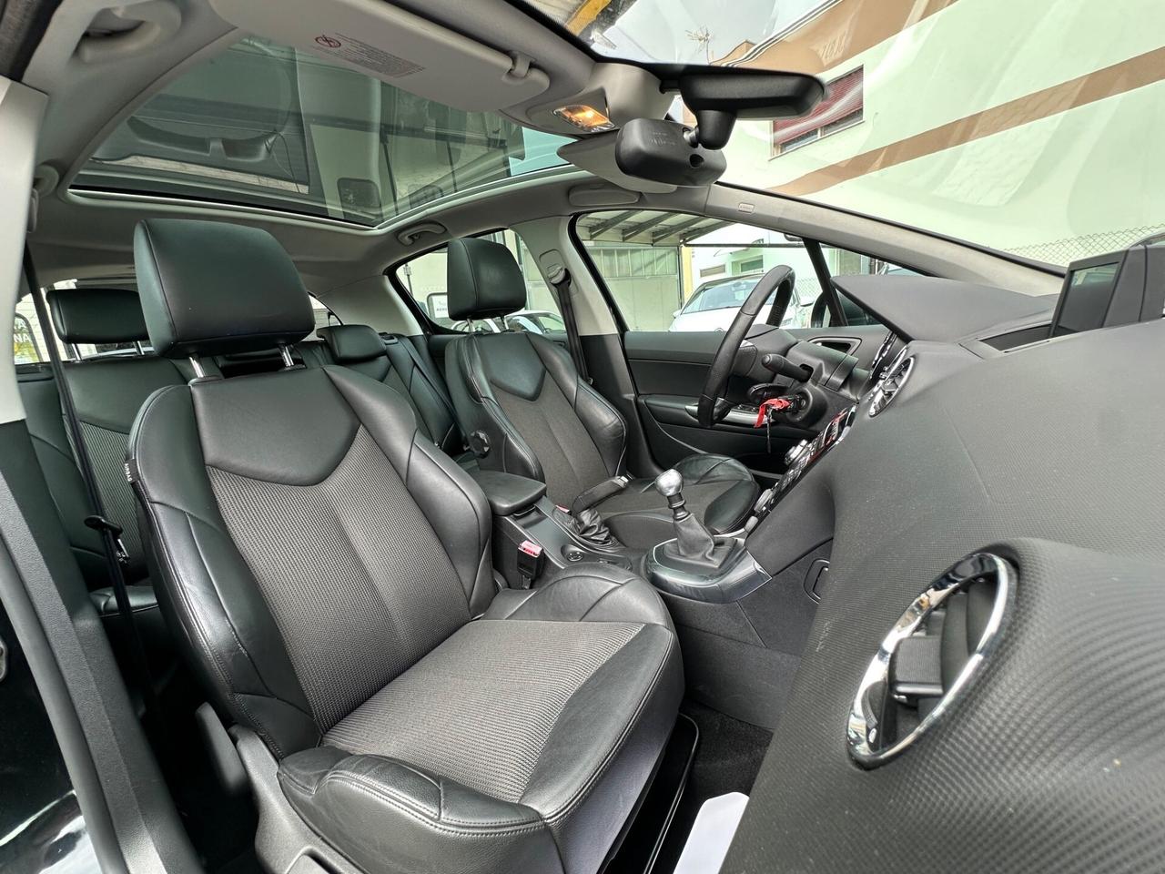 Peugeot 308 1.6 THP 200CV 5p. GTi