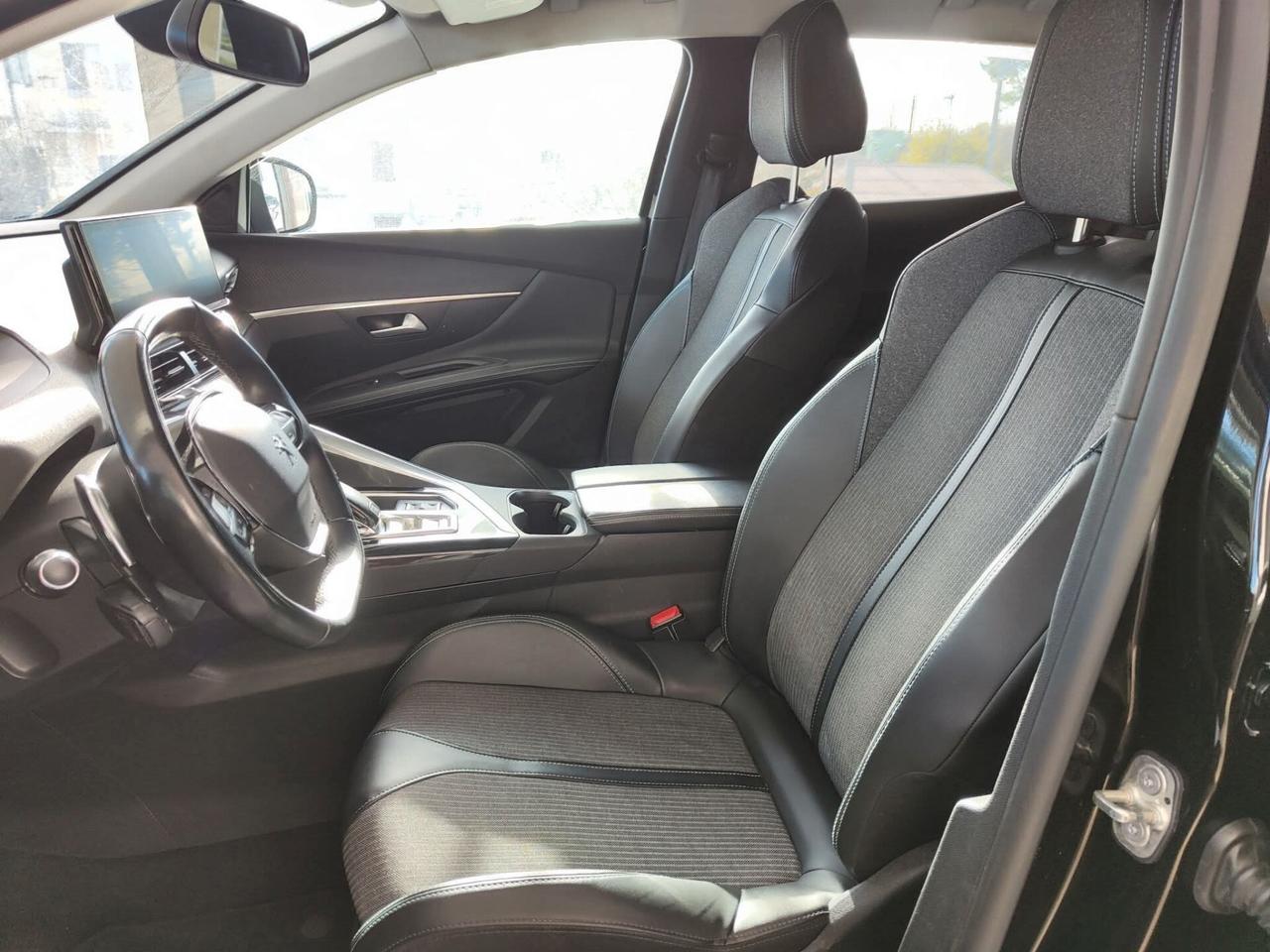 Peugeot 3008 BlueHDi 130 S&S EAT8 Allure