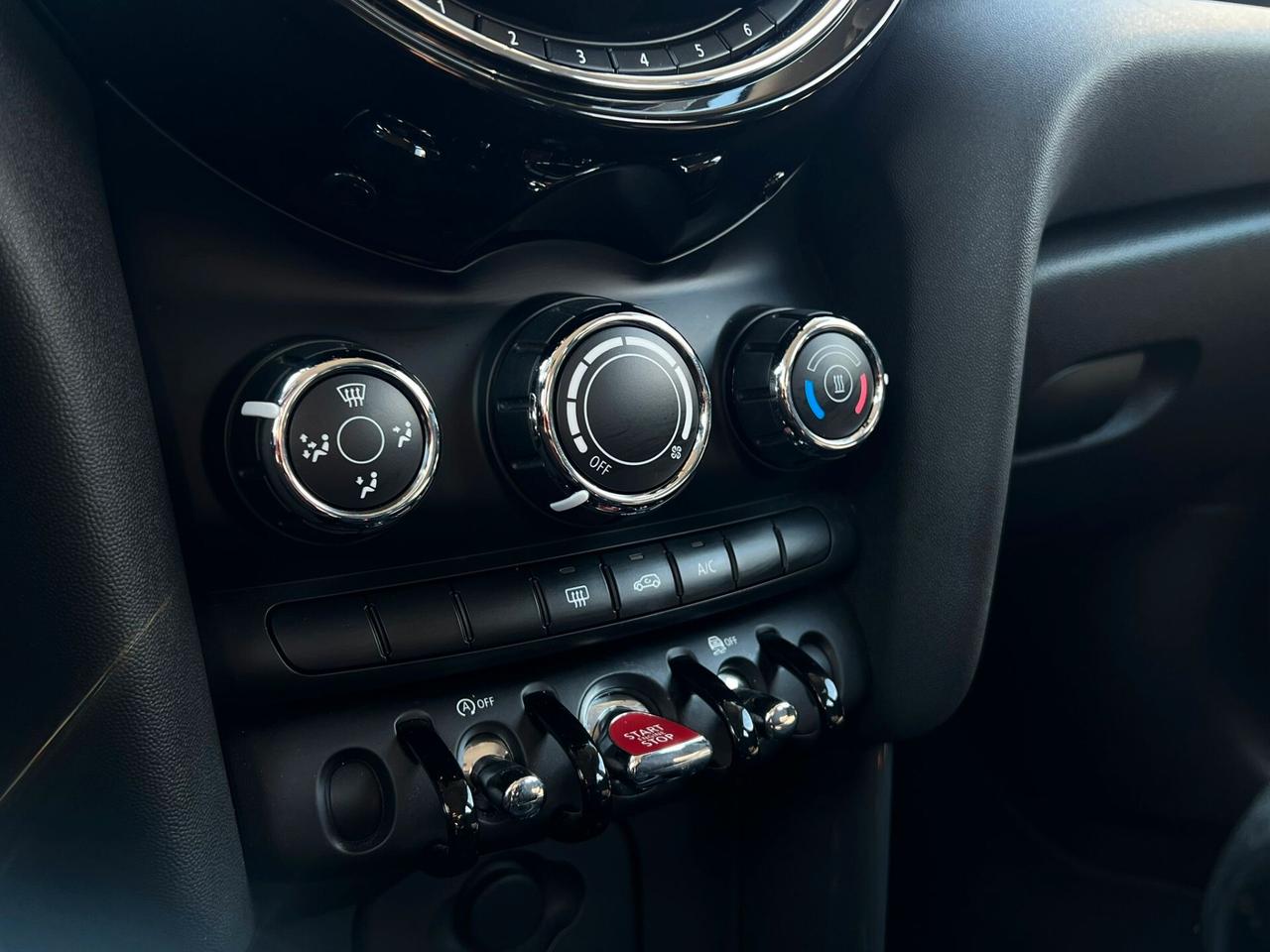 Mini 1.5 Cooper one 102cv