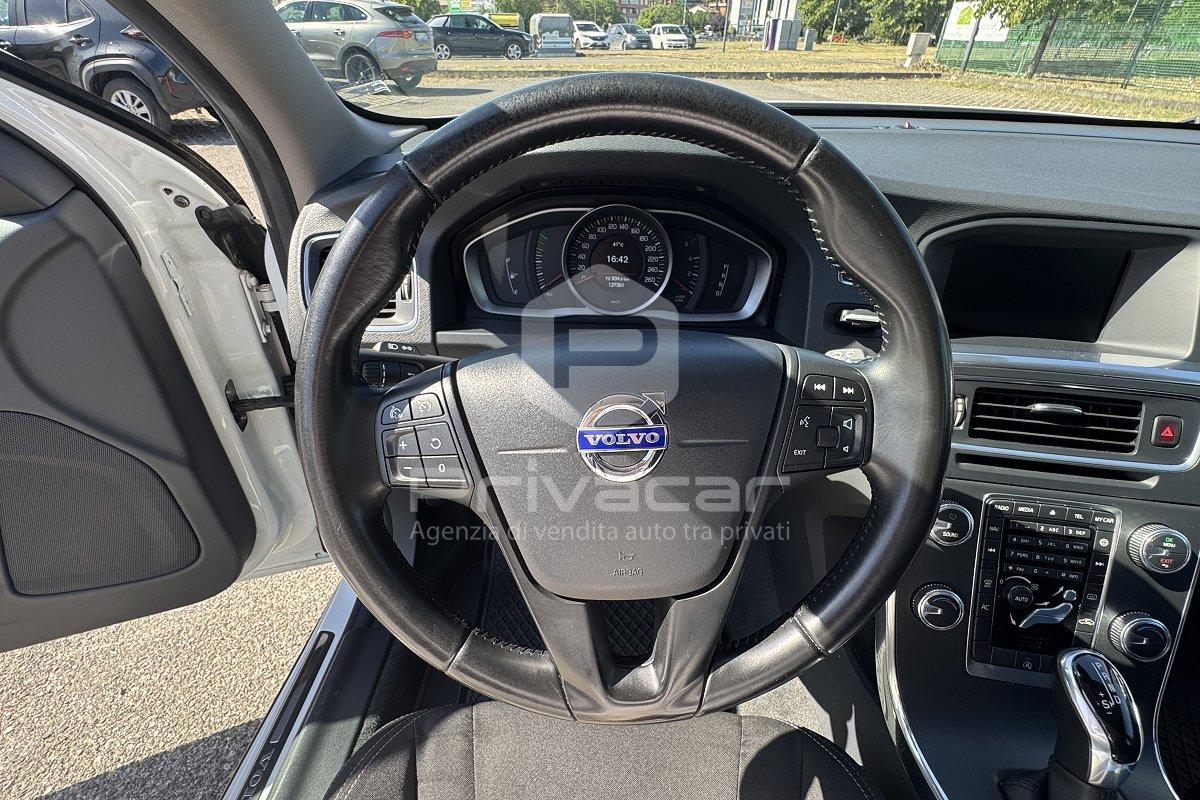 VOLVO V60 D2 1.6 Powershift Kinetic