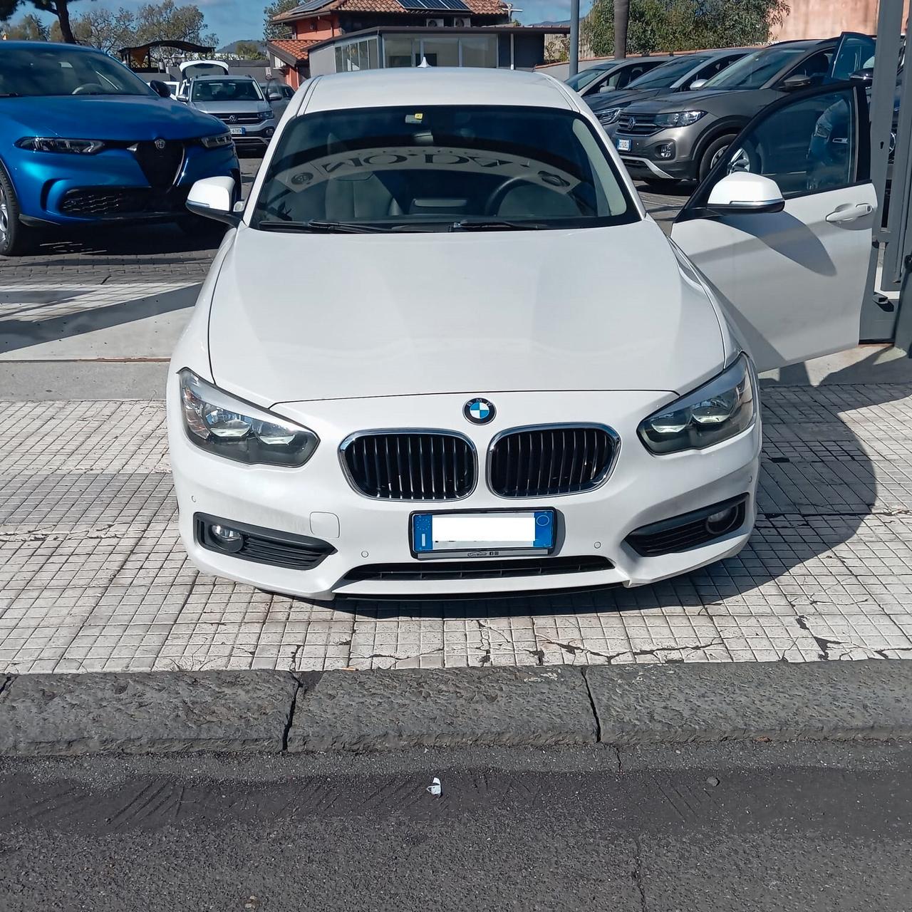 Bmw 120 120d 5p. Business