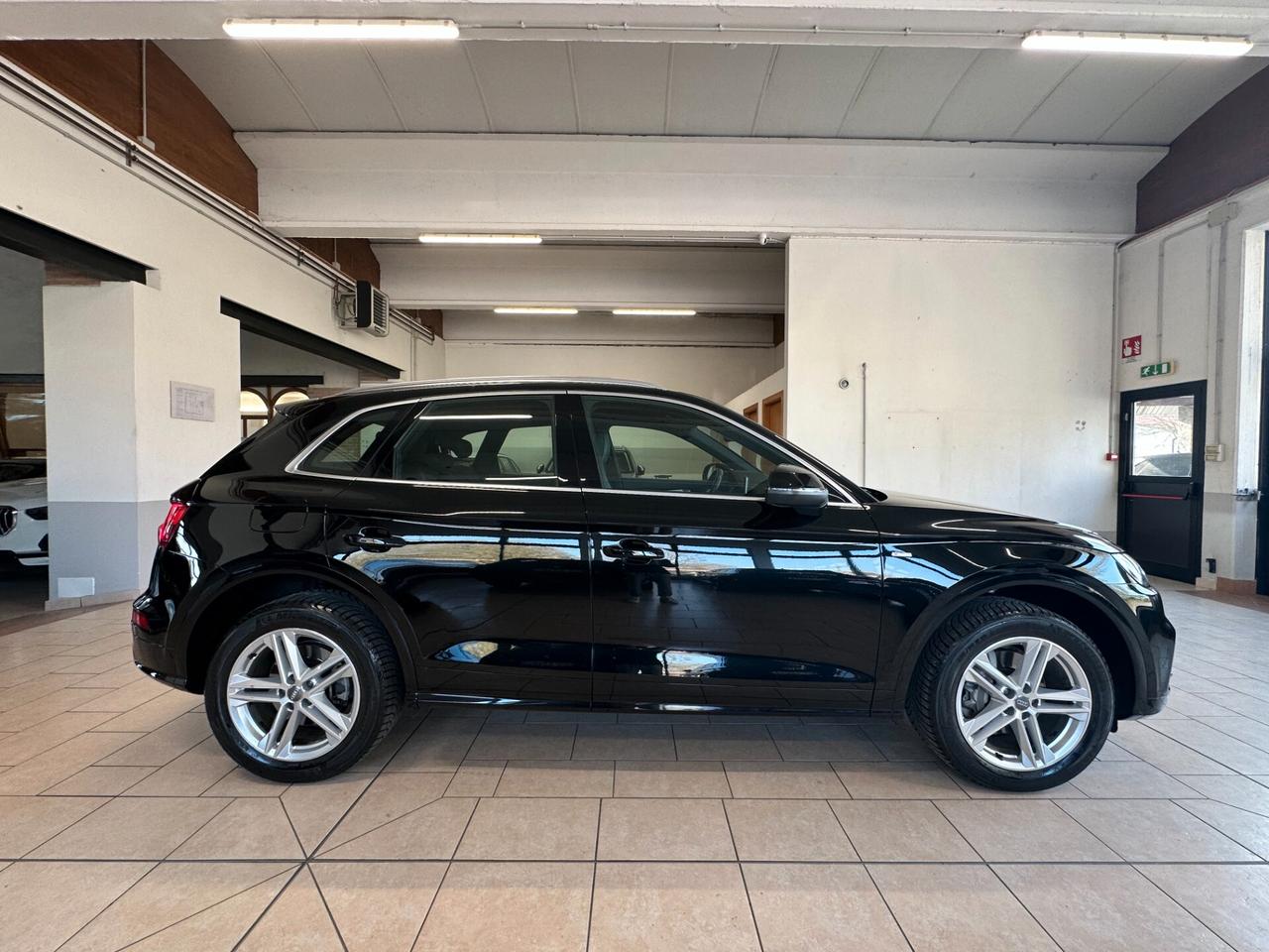 AUDI Q5 40TDI QUATTRO S-TRONIC S-LINE PLUS *MATRIX*NAVI*