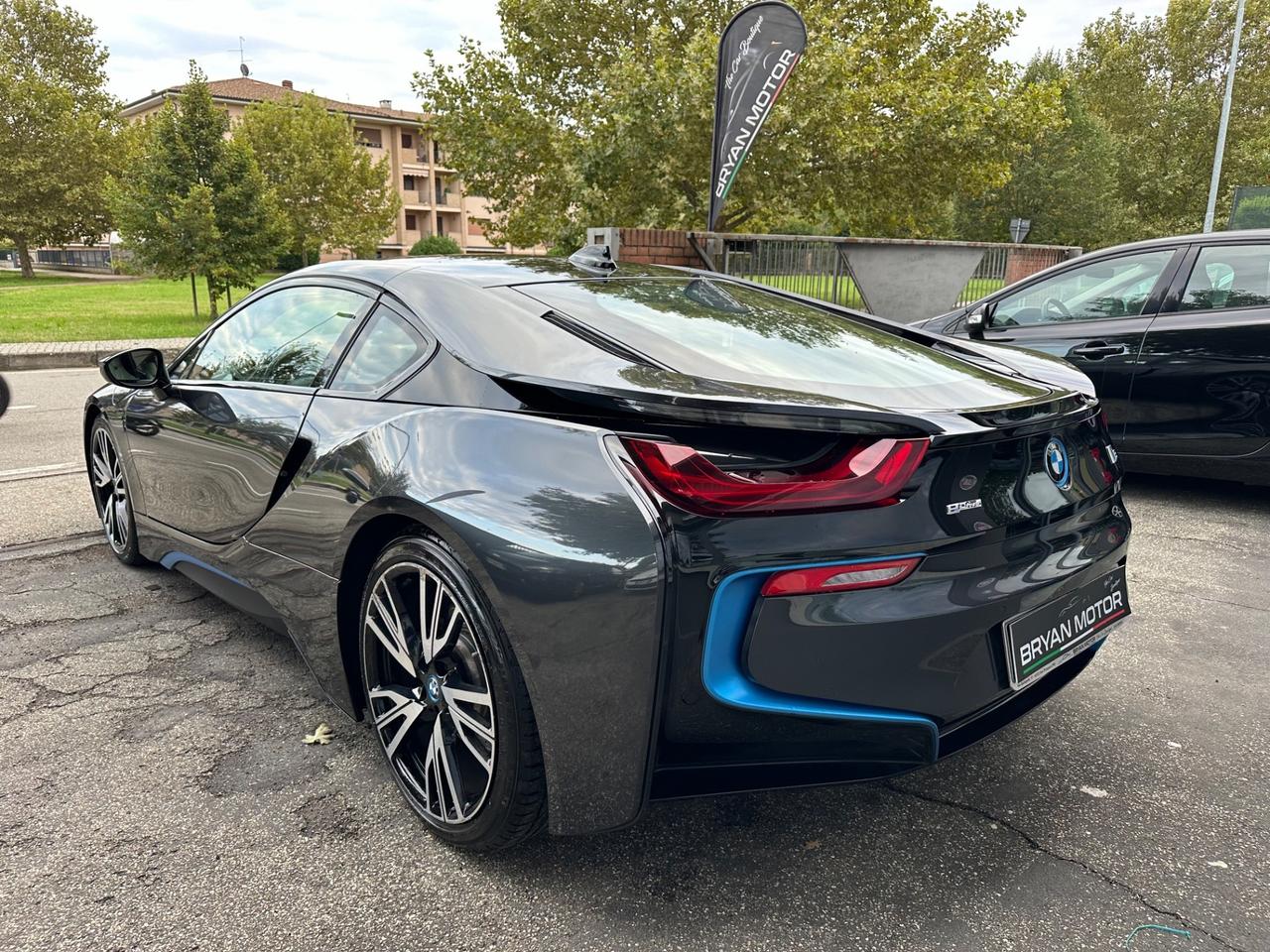 Bmw i8 BMW i8 carbonio full optional