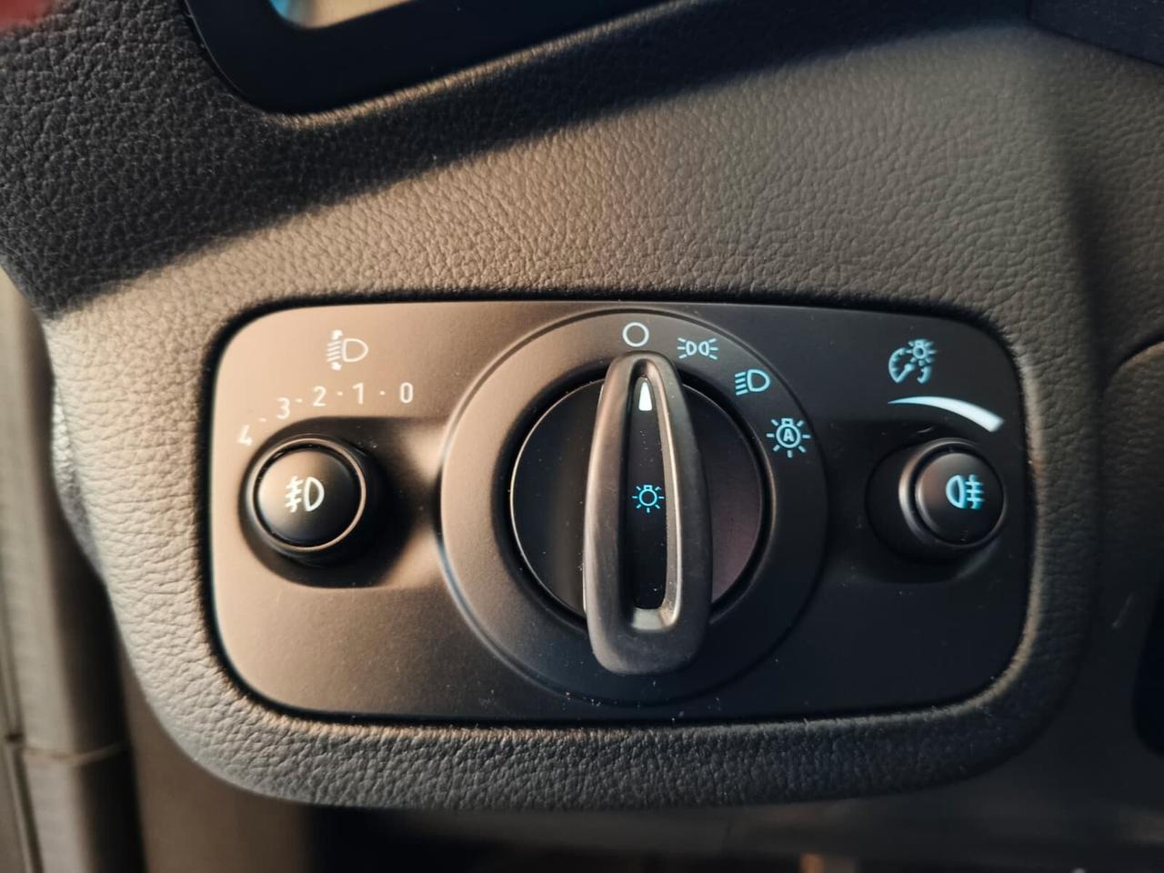 Ford Kuga 1.5 EcoBoost 120 CV S&S 2WD ST-Line