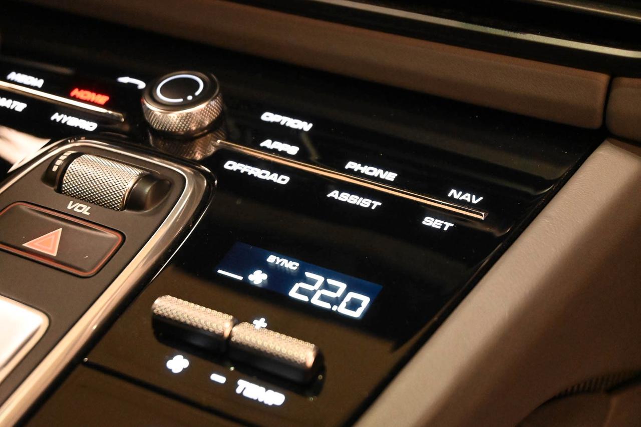 PORSCHE Cayenne 3ªs.'17--> Cayenne 3.0 V6 E-Hy...