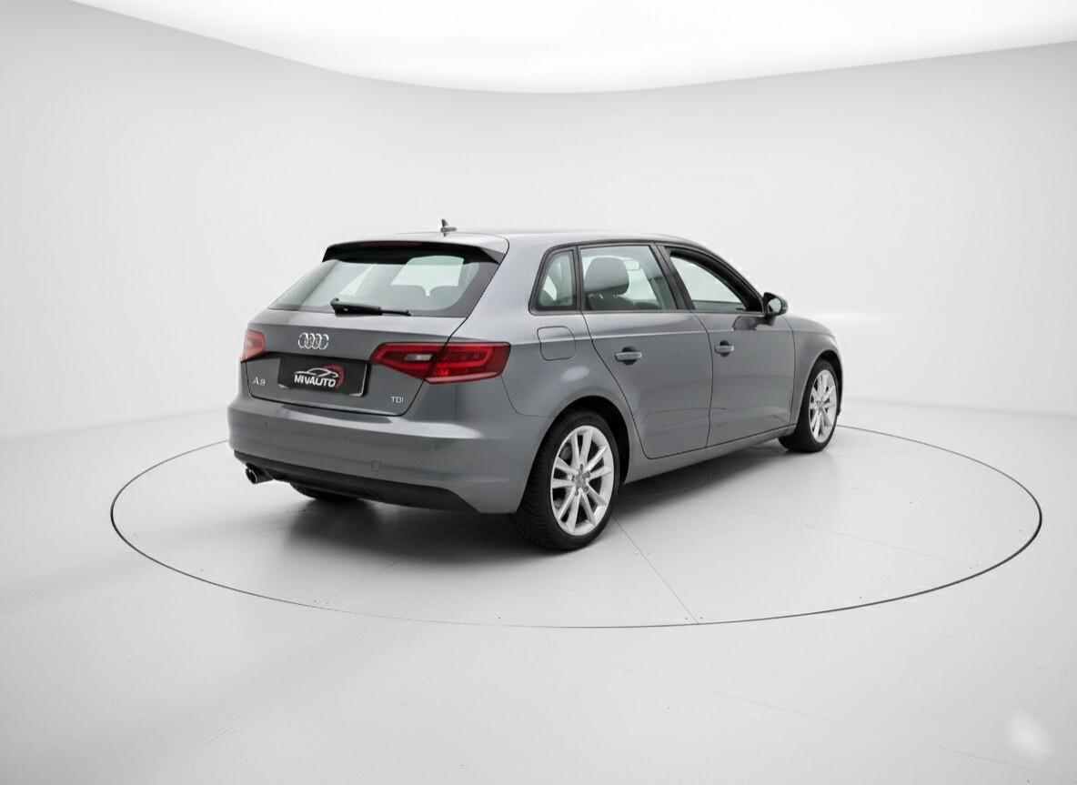 Audi A3 Sportback 1.6 TDI 110cv ADMIRED S-TRONIC E6