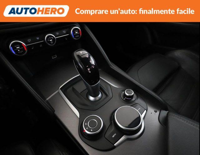 ALFA ROMEO Giulia 2.2 Turbodiesel 210 CV AT8 AWD Q4 Veloce