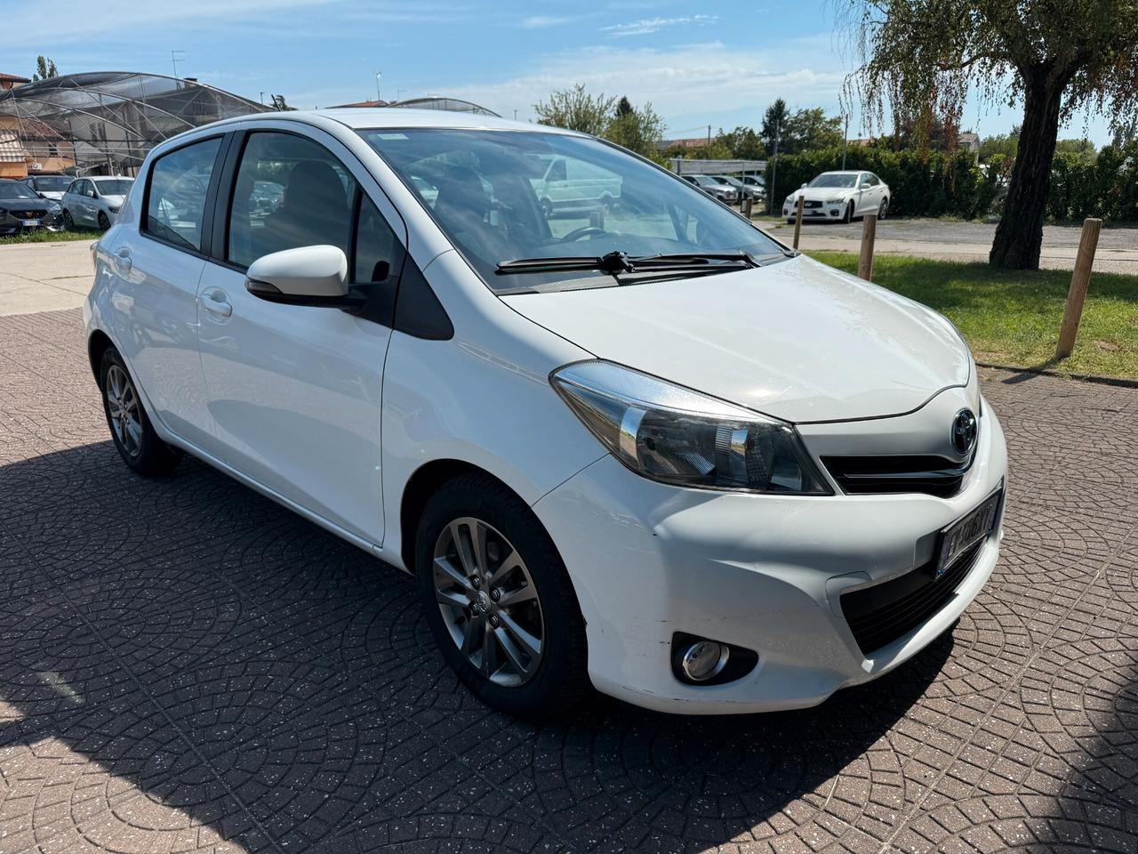 Toyota Yaris 1.0 5 porte Active