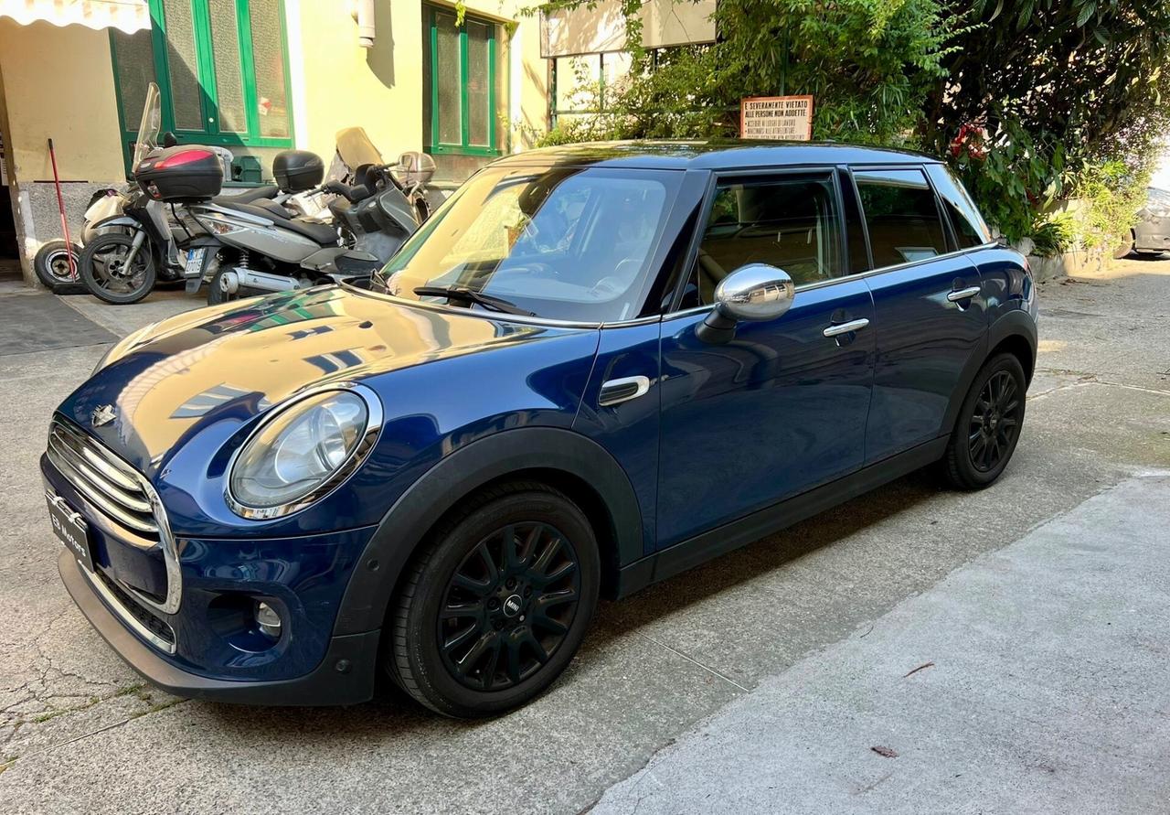 Mini Cooper 5 porte 1.5 Boost