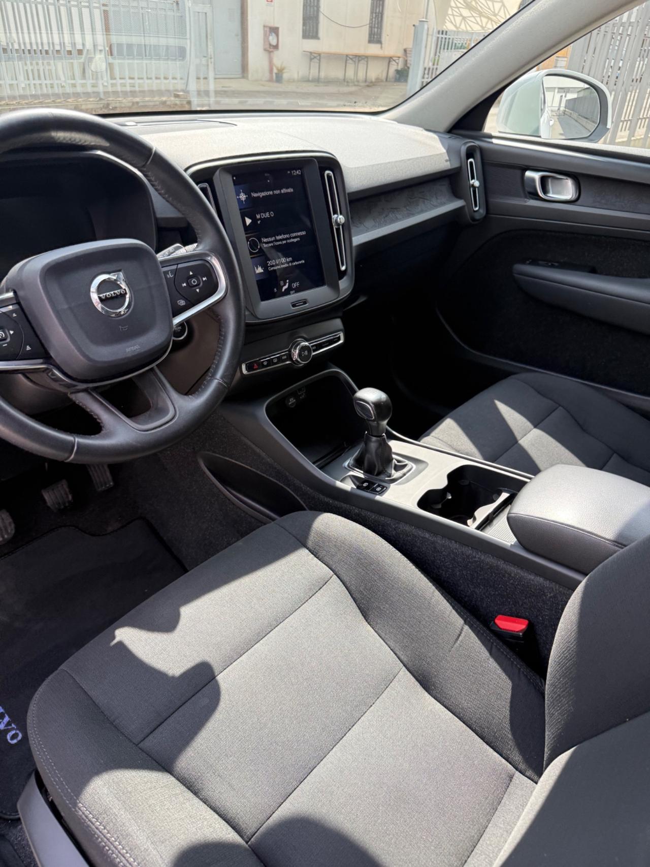 Volvo XC40 2.0 DIESEL 150cv