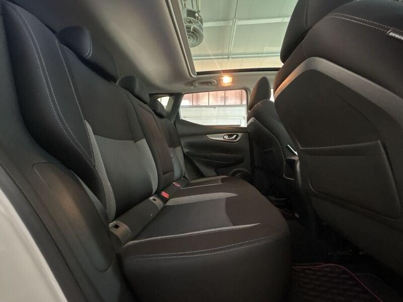 Nissan Qashqai 1.6 DIG-T N-Connecta