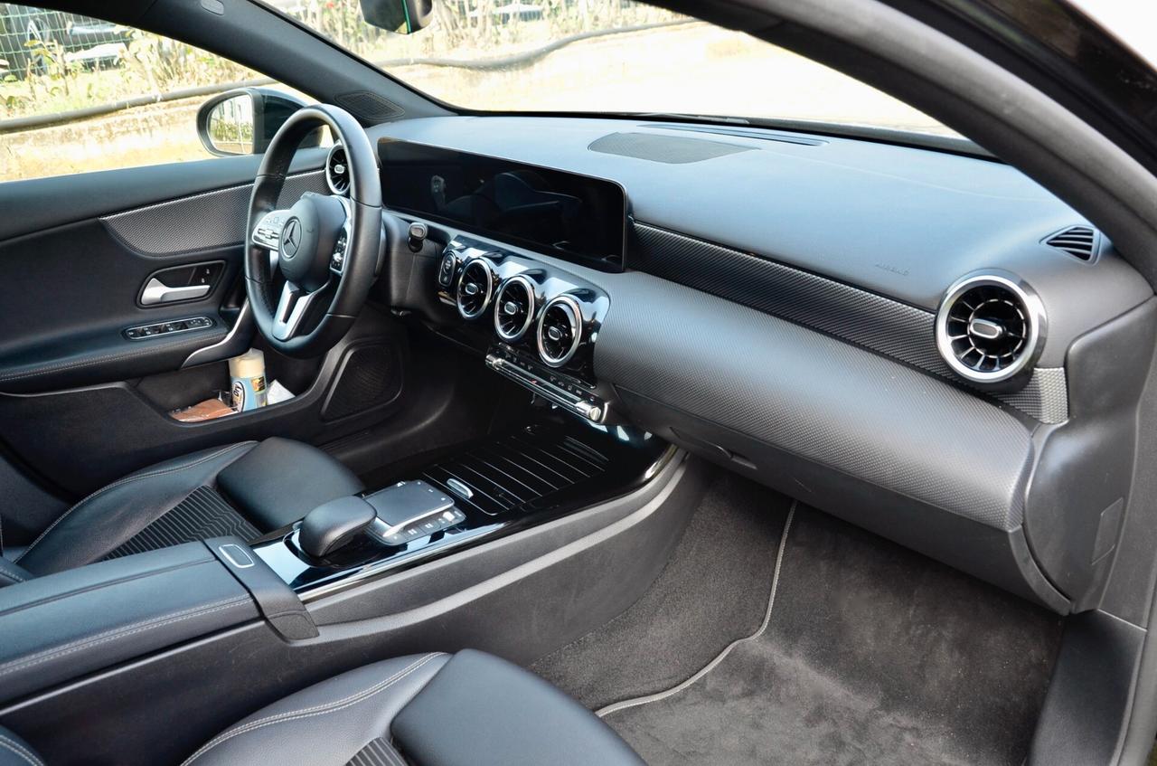 MERCEDES-BENZ A 200d SPORT NIGHT EDITION 150cv AUT, UFF ITALIANA, EURO 6D, NAVI, RETROCAMERA, FULL LED, 18", PERMUTE