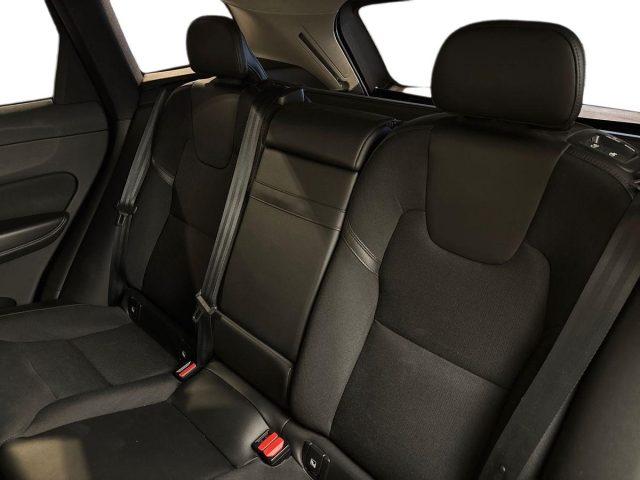 VOLVO XC60 B4 (d) AWD Geartronic Inscription