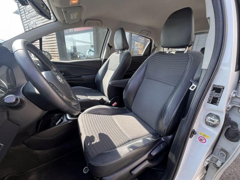Toyota Yaris 1.3 Dual VVT-i 99cv Lounge